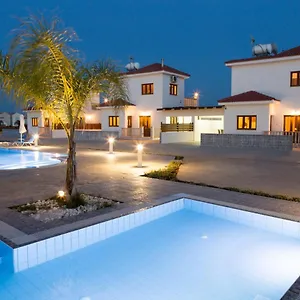 Villa Magdalena Luxury Villas